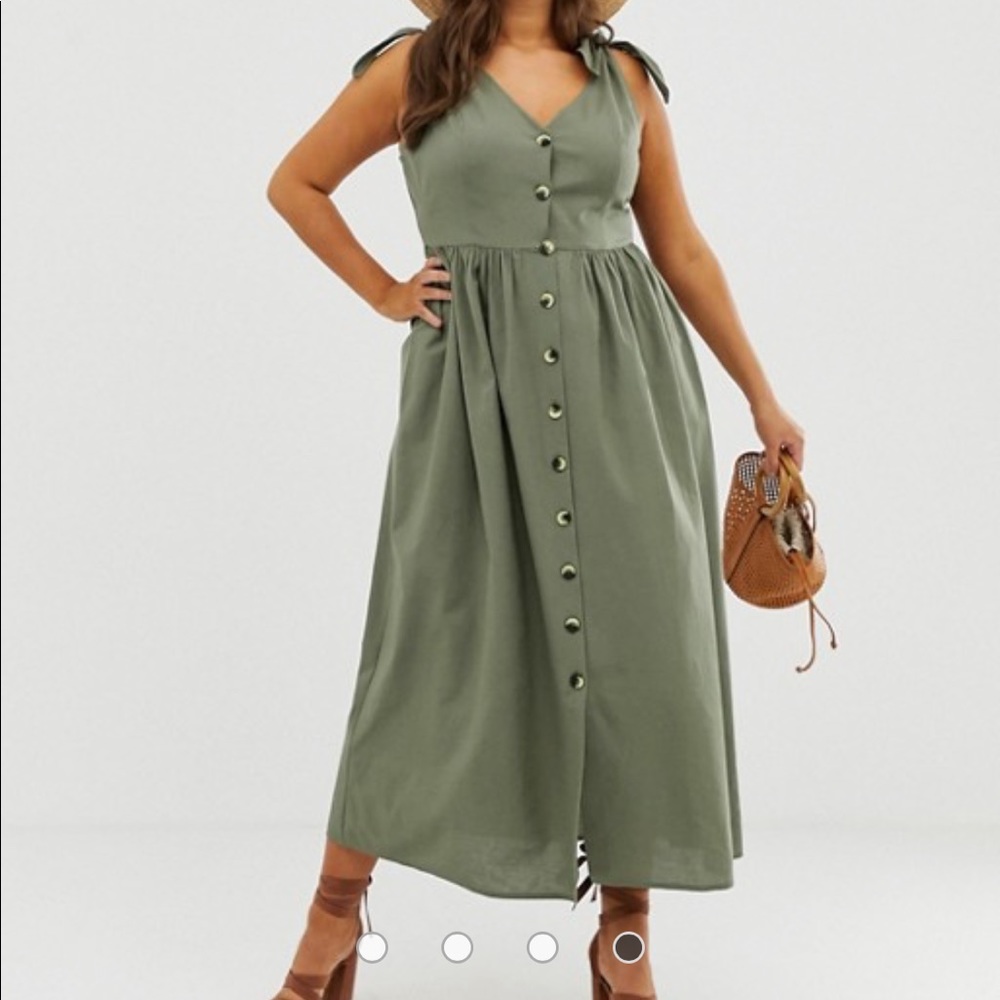 ASOS DESIGN Curve button through smock maxi dress